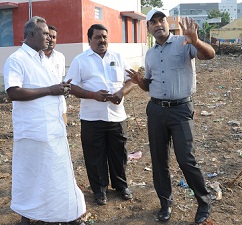 ஒரு கோடி 50 லட்ச ரூபாய் மதிப்பில் பல்நோக்கு உள்விளையாட்டு அரங்கம் திட்டம் : மாவட்ட ஆட்சியர் ஆய்வு