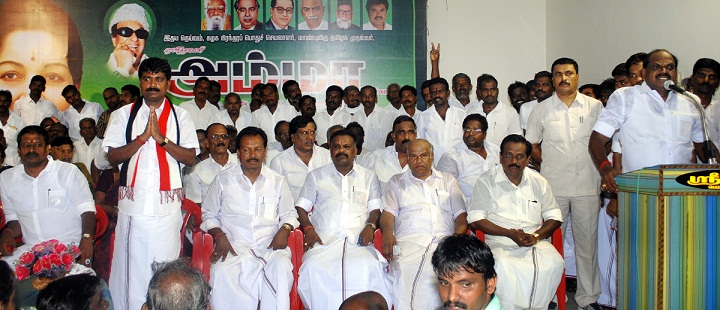 பெரம்பலூர் தொகுதி அதிமுக வேட்பாளர் அறிமுகக் கூட்டம்