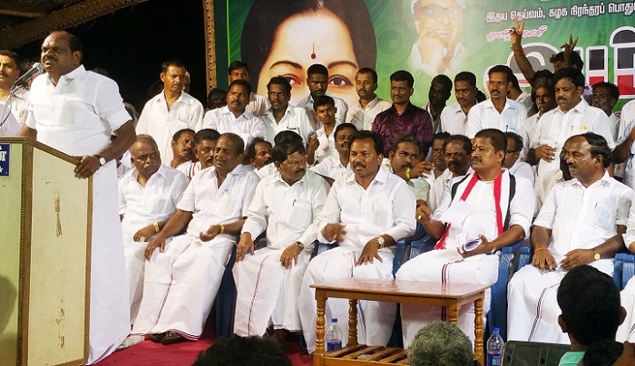 குன்னம் சட்டமன்ற தொகுதி அதிமுக செயல்வீரர்கள் மற்றும் வேட்பாளர் அறிமுக கூட்டம்