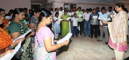 பெரம்பலூர் ஆட்சியர் அலுவலகத்தில் ஊழல் எதிர்ப்பு விழிர்ப்புணர்வு வார உறுதிமொழி