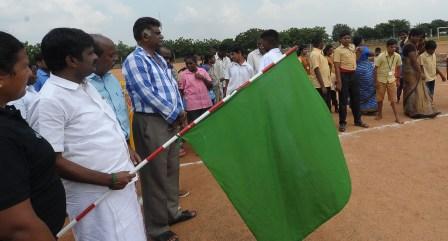 மாற்றுத்திறனாளிகளுக்கான விளையாட்டுப் போட்டி : பெரம்பலூர் எம்.எல்.ஏ தமிழச்செல்வன் தொடங்கி வைத்தார்.