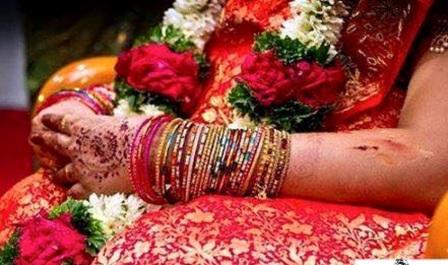 பெரம்பலூர் அருகே உள்ள வேப்பூரில் நடைபெற்ற சமுதாய வளைகாப்பு விழா