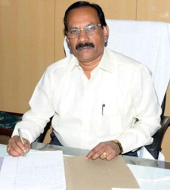பெரம்பலூர் மாவட்ட வருவாய் அலுவலர் பொறுப்பு ஏற்பு