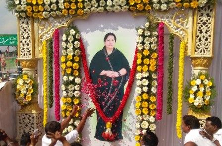 ஜெ.ஜெயலலிதாவின் பிறந்த நாள் விழா : பெரம்பலூர் மாவட்ட அதிமுகவினர் கொண்டாட்டம்