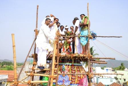 பெரம்பலூர் அருகே உள்ள புதுநடுவலூரில் மஹா கணபதி கோவில் கும்பாபிஷேக விழா