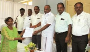 நாமக்கல் நகராட்சி சார்பில் மக்கள் குறைதீர் நாள் முகாம்; மனுக்களுக்கு உடனடி தீர்வு