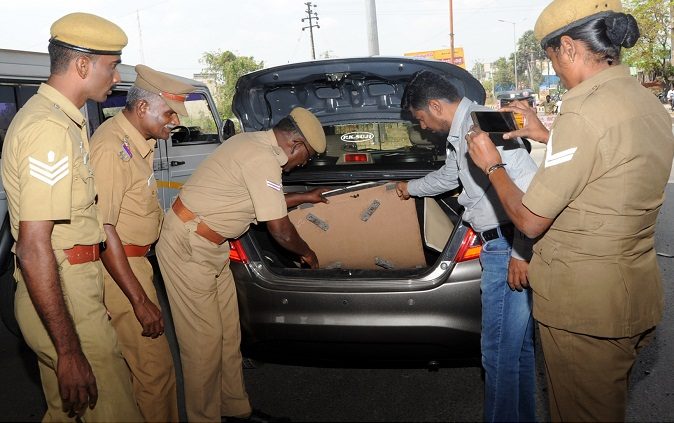 தேர்தல் விதிமீறலை கண்காணிக்க பறக்கும் படை , கண்காணிப்புக் குழுக்கள் அமைப்பு; பெரம்பலூர் கலெக்டர் தகவல்