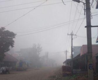 பெரம்பலூரின் பல பகுதிகளில் பனி மூட்டம்: வாகன ஓட்டிகள் அவதி; பொது மக்கள் மகிழ்ச்சி!!