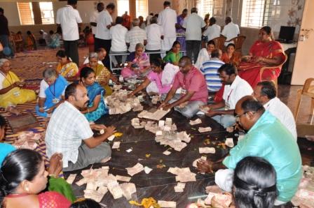 நாமக்கல் ஆஞ்சநேயர் கோவிலில் உண்டியல் திறப்பு : பக்தர்கள் ரூ.36.91 லட்சம் காணிக்கை