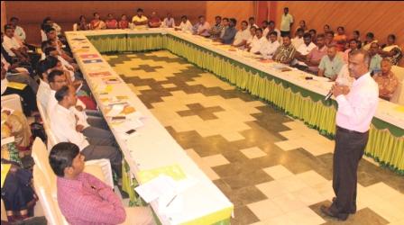 நாமக்கல்: பெண்களுக்கு எதிரான புகார்கள் விசாரிக்கும் குழுக்கள் அமைக்க வலியுறுத்தல்