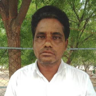 கந்து வட்டி ஆசிரியரிடம் இருந்து காப்பாற்றக்கோரி, வியாபாரி பெரம்பலூர் ஆட்சியர் அலுவலகத்தில் மனு!