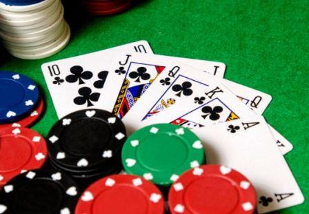 பெரம்பலூர் அருகே ரகசிய சூதாட்ட கிளப் : தமிழகத்தில் முதல்முறையாக 38 பேர் கைது!