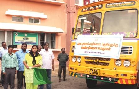 கஜா புயலால் பாதிக்கப்பட்ட பகுதிகளுக்கு ரூ.18 லட்சம் மதிப்பிலான நிவாரண பொருட்கள்: நாமக்கல் ஆட்சியர்