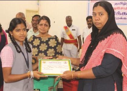 ஆடம்பரம் இல்லாமல் சிக்கனமாக இருந்து எதிர்காலத்திற்காக சேமிக்க வேண்டும்: நாமக்கல் ஆட்சியர் அறிவுரை