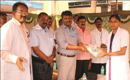 நாமக்கல் கால்நடை மருத்துவக் கல்லூரியில் ஒயிட் கோட் வழங்கும் விழா