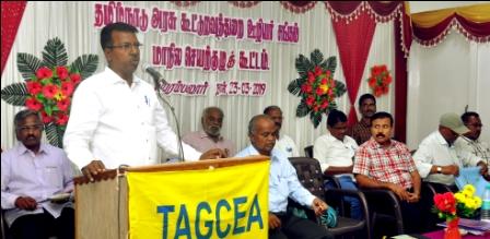 தேர்தல்களில், குடும்பத்தினருடன் 100 சதவீதம் வாக்களிக்க தமிழ்நாடு அரசு கூட்டுறவுத்துறை ஊழியர்கள் முடிவு