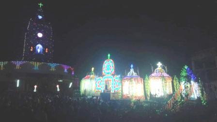 பெரம்பலூர் அருகே பழமை வாய்ந்த தேவாயத்தில் ஆண்டுப் பெருவிழாவை முன்னிட்டு, ஆடம்பர சப்பர பவனி!
