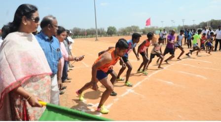 பெரம்பலூரில் முதல்அமைச்சர் கோப்பைக்கான விளையாட்டுப்போட்டிகள்: 1350 பேர் பங்கேற்பு