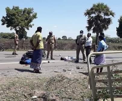பெரம்பலூர் அருகே லோடு ஆட்டோ – டூ வீலர் மோதல்; ஒருவர் பலி – 2 பேர் படுகாயம் !