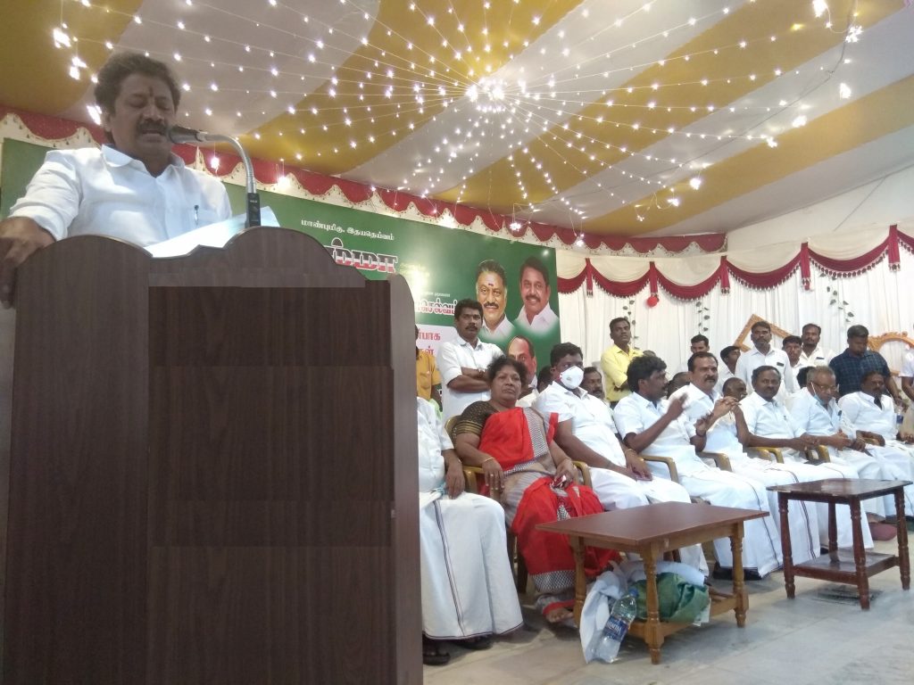 திமுக போல, அதிமுக, கொத்தடிமைகளின் கூடாரம் அல்ல! ! செயல்வீரர்கள் கூட்டத்தில் ஆர்.டி. இராமச்சந்திரன் எம்.எல்.ஏ. பேச்சு!!