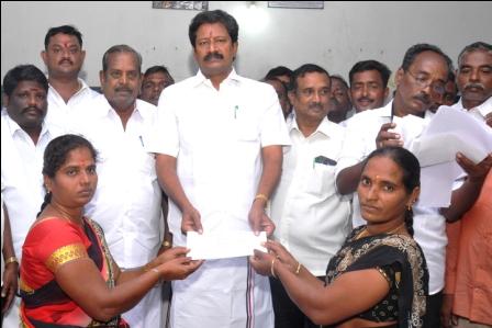 ஒரு கோடியே 10 லட்சம் மதிப்பிலான கடனுதவிகளை ஆர்.டி.ராமச்சந்திரன் எம்.எல்.ஏ வழங்கினார்.