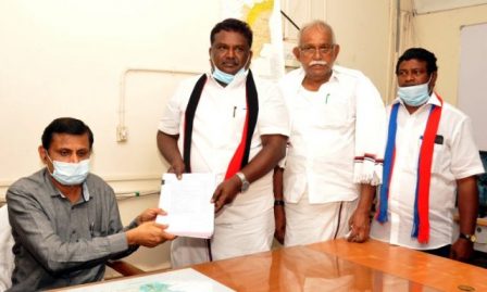 குன்னத்தில் திமுக வேட்பாளர் எஸ்.எஸ்.சிவசங்கர் வேட்பு மனு தாக்கல்