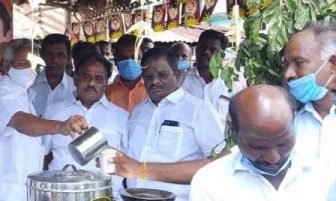 திமுக சார்பில் பெரம்பலூர் அருகே கோடை கால தண்ணீர் பந்தல்கள் திறப்பு