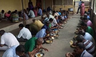முதியோர் இல்லங்கள் நடத்த பதிவு சான்றிதழ் பெற்றிருக்க வேண்டும்: பெரம்பலூர் கலெக்டர்