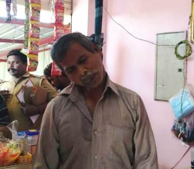 பெரம்பலூரில் டீ கடைக்காரர் தூக்கிட்டு தற்கொலை!