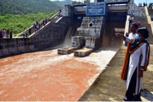 விசுவகுடி நீர்த்தேக்கம் தொடர் மழையால் நிரம்பியது: தண்ணீர் வெளியேற்றம்; கலெக்டர் பார்வையிட்டார்!