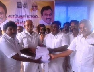 நகராட்சி வார்டு வேட்பாளர்களுக்கு, பெரம்பலூர் நகர திமுகவில் வேட்புமனு வினியோகம்!