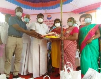 பொங்கல் பரிசுத் தொகுப்பு; பெரம்பலூரில், அமைச்சர் சிவசங்கர் வழங்கி தொடங்கி வைத்தார்!