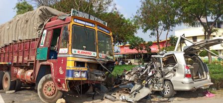 பெரம்பலூர் அருகே கார் – லாரி மீது மோதி விபத்து; 4 பேர் பலி 5 பேர் காயம்!
