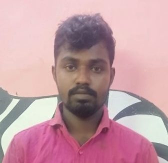 பெரம்பலூர் அருகே காதல் விவகாரம்: தட்டி கேட்டவர்கள் மீது வெடிகுண்டு வீச முயற்சி: இளைஞன் கைது!