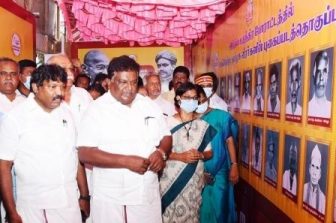 75வது சுதந்திர தின அமுதப் பெருவிழா – கண்காட்சி; அமைச்சர் சிவசங்கர் திறந்து வைத்து, 80.40 லட்ச ரூபாய் நலத்திட்ட உதவிகள் வழங்கினார்.