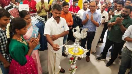 வி.மார்ட்-ன், அன்லிமிடெட் பேமிலி பேசன் ஸ்டோர் பெரம்பலூர் கிளை இன்று திறப்பு விழா நடந்தது!