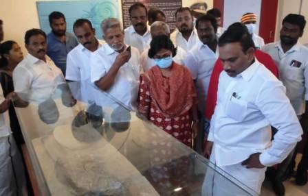 பெரம்பலூர் அமோனைட்ஸ் மையத்தை ஆ.இராசா எம்.பி பார்வையிட்டார்!