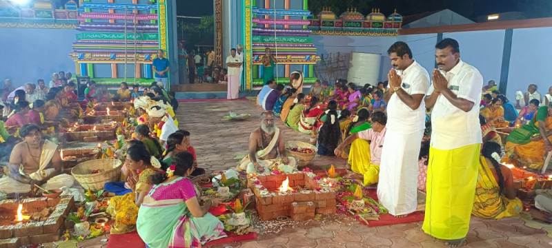 பூலாம்பாடி திரவுபதி அம்மன் கோவிலில் பிரித்தியங்காதேவி நிகுலம்பலா யாகம்: பன்னாட்டு தொழிலதிபர் டத்தோ எஸ். பிரகதீஸ்குமார் தலைமையில் நடந்தது!