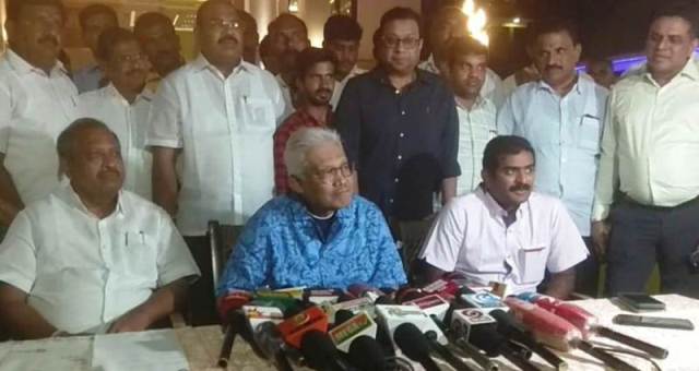 மலேசியா பணிக்கு செல்வோரின் வயது வரம்பை அதிகரிக்க, தொழிலாளர் நலத்துறை அமைச்சருடன் பேச்சு வார்த்தை : பூலாம்பாடிக்கு வந்த, அந்நாட்டு உள்துறை அமைச்சர் டத்தோ ஹம்சாபின் ஜெய்னுதீன் பேட்டி!