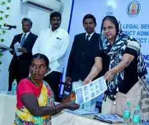 பெரம்பலூரில், கொத்தடிமைகள் தொழிலாளர் ஒழிப்புத் தின, சட்ட விழிப்புணர்வு முகாம்!