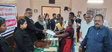 பெரம்பலூர் மாவட்டத்தில், மக்கள் நீதிமன்றம்: 17 வழக்குகளுக்கு சுமார் ரூ. 35.56 லட்த்திற்கு தீர்வு!