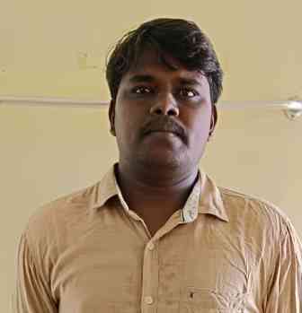 ட்விட்டரில் முதல்வர் குறித்து அவதூறு பரப்பிய பெரம்பலூர் நாம் தமிழர் கட்சி பிரமுகர் கைது !