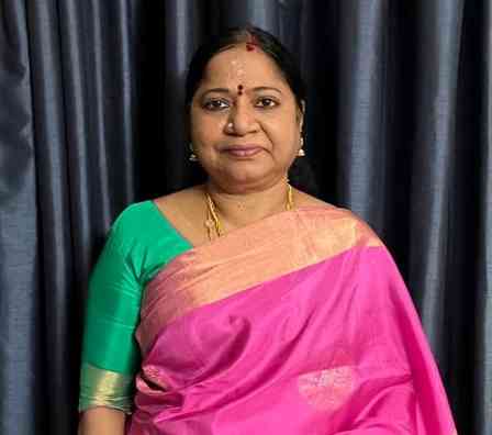 முன்னாள் அமைச்சர் ஆ.இராசாவின் அண்ணியார் உமாராணி ராமச்சந்திரன் இன்று காலமானார்! முக்கிய பிரமுகர்கள் அஞ்சலி!!