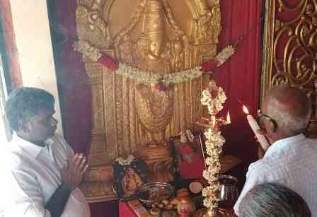 பெரம்பலூரில், ஸ்ரீஆனந்தபவன் கேட்டரிங் சர்வீஸின் தீபாவளி ஸ்வீட்ஸ் விற்பனை தொடக்கம்!