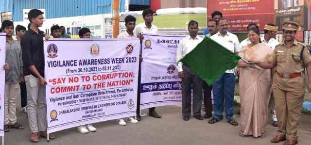 பெரம்பலூரில், ஊழல் ஒழிப்பு விழிப்புணர்வு பேரணி ; கலெக்டர் தொடங்கி வைத்தார்!