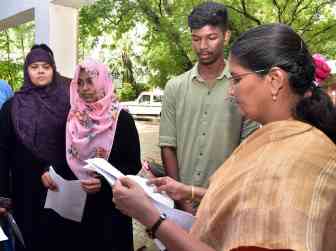 பெரம்பலூர் மாவட்டத்தில், வாக்காளர் பட்டியல் சிறப்பு சுருக்க திருத்த முகாம்: கலெக்டர் ஆய்வு!