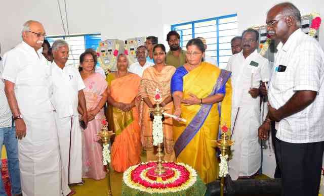 பெரம்பலூர்: தோற்றும் மக்கள் மனதில் இடம் பிடித்த முன்னாள் எம்.எல்.ஏ ஆர்.டி.ஆர்! பெண்ணகோனத்தில் இருந்து 73 கிராமங்களுக்கு வெள்ளாறு கூட்டு குடிநீர்த்திட்டம்! முதலமைச்சர் மு.க. ஸ்டாலின் வீடியோ கான்பிரன்சில் தொடங்கி வைத்தார்!