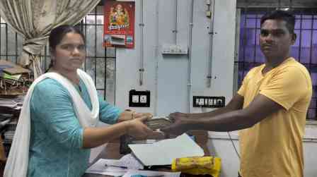 பெரம்பலூர்: பறிமுதல் செய்த ரூ. 2 லட்சத்தை, உரிய ஆவணங்கள் காட்டியதால் ஒப்படைப்பு!