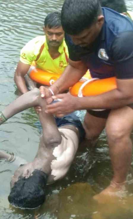 பெரம்பலூர்: நண்பர்களுடன் குவாரியில் குளிக்க சென்ற வாலிபர் சடலமாக மீட்பு!