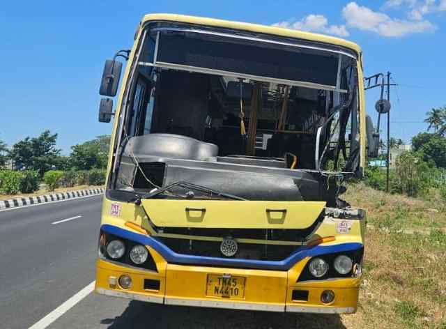 பெரம்பலூர்: முன்னே சென்ற லாரி மீது பஸ் மோதல்; 8 பேர் படுகாயம்!